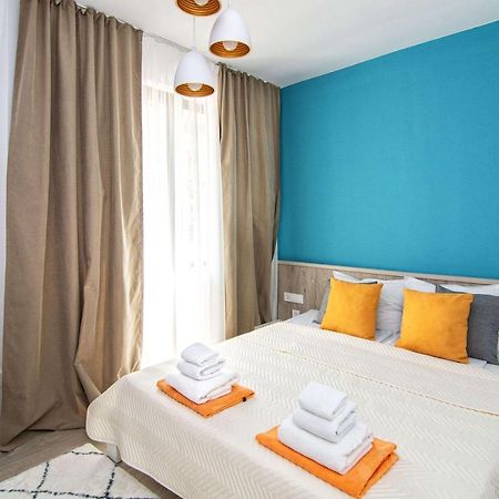 Luxury City Center Two Bedroom Apartment Close To Beach Varna Bagian luar foto