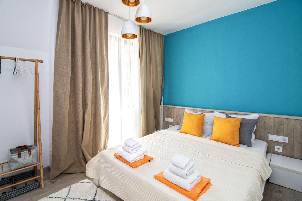 Luxury City Center Two Bedroom Apartment Close To Beach Varna Bagian luar foto
